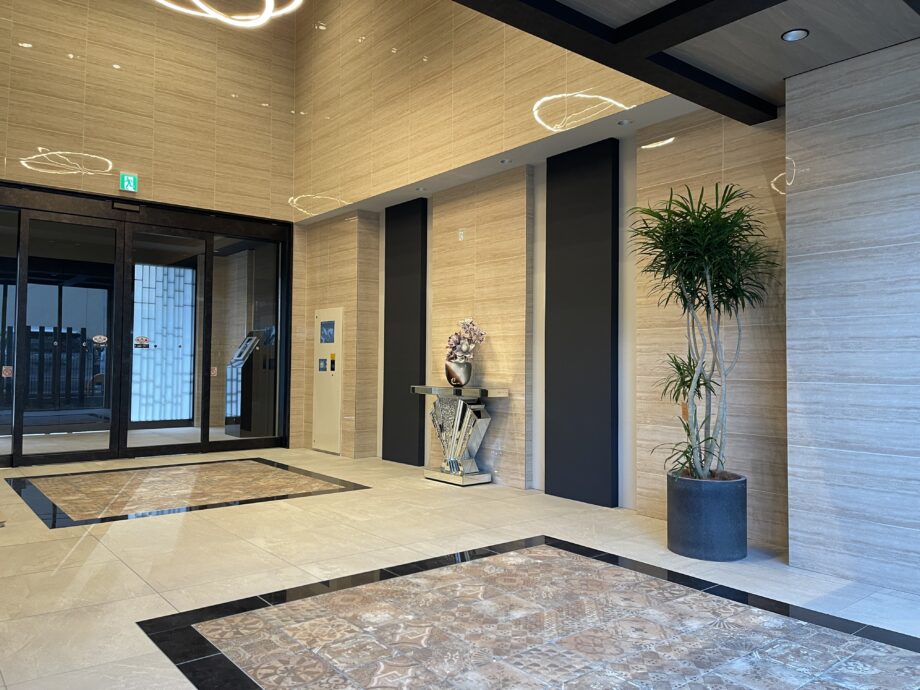 ＡＸＩＡ草津＿ＤＣ　レジデンス棟　１ＬＤＫ　１０階部分